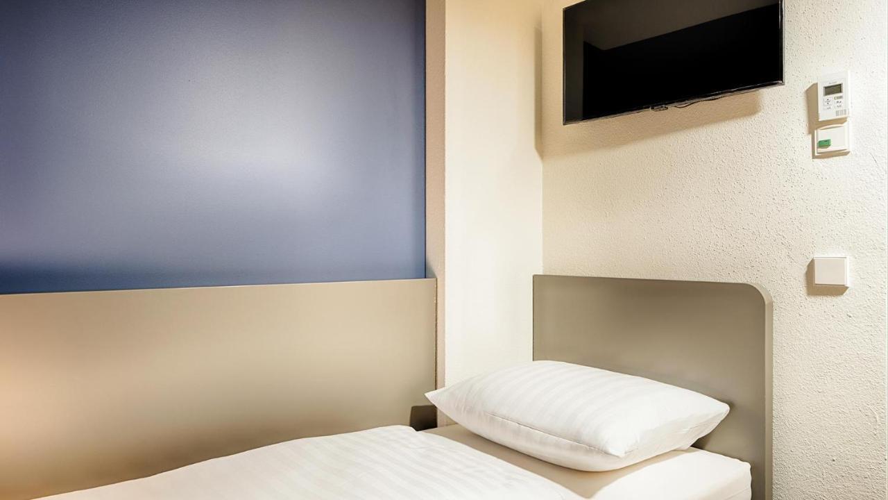 גרכינג ביי מינכן B&B Hotel Muenchen-Garching מראה חיצוני תמונה